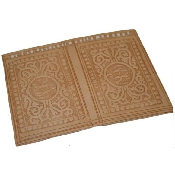 Treasures Of Morocco Wallet Leather Genuine carved Bi-fold Handmade Unisex Beige - Picture 2 of 7